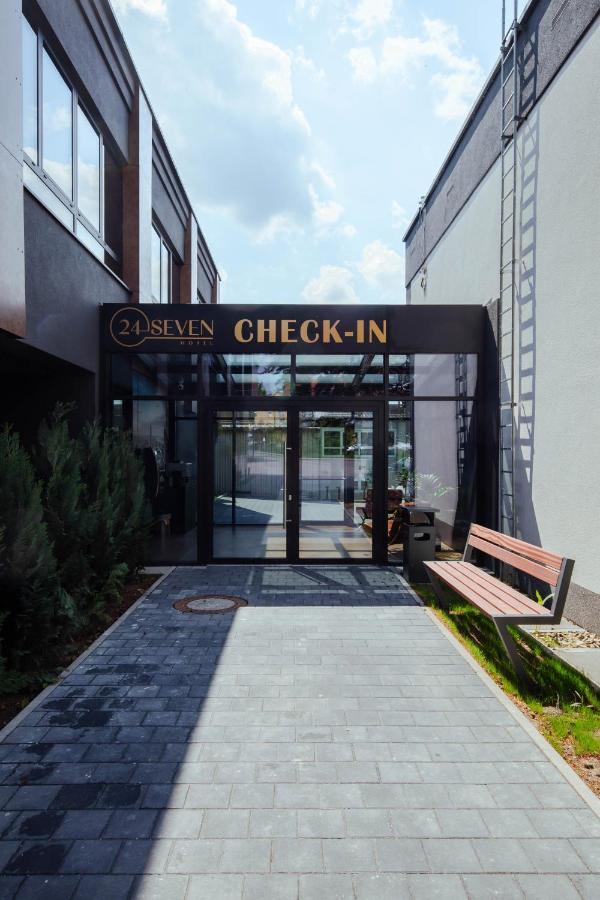 24Seven Hotel Schwabach Zewnętrze zdjęcie